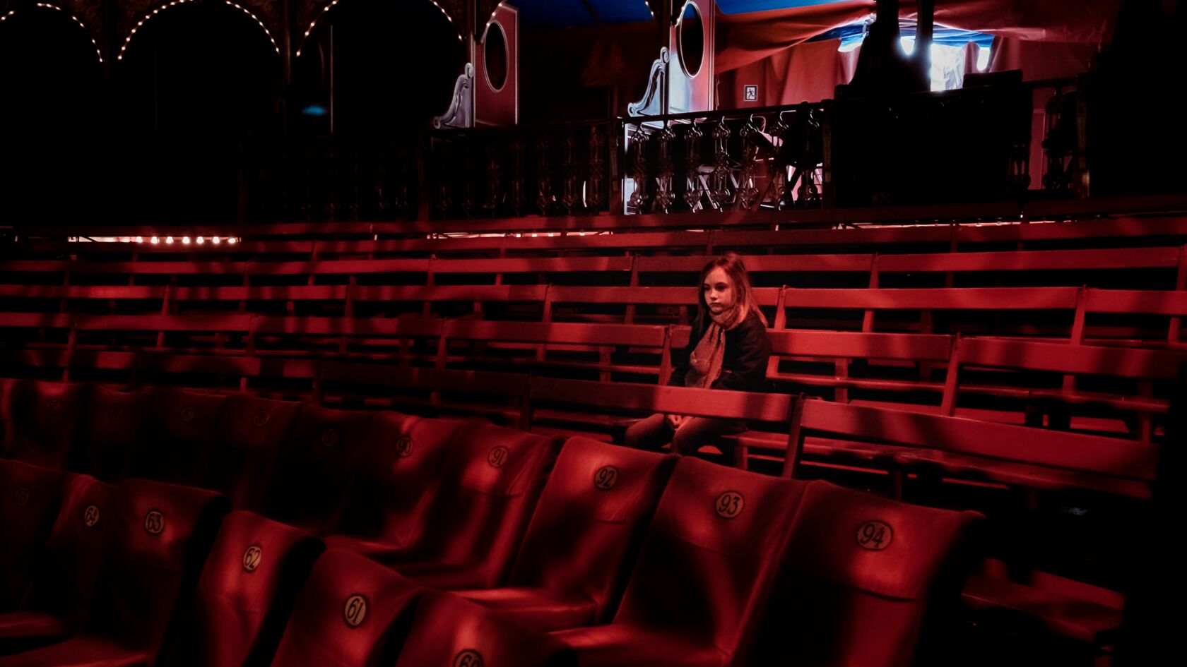 RÜCKBLICK @2016 … ein Nachmittag im Circus Roncalli … das Mädchen im Circus Roncalli