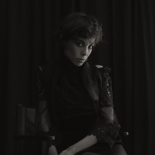 DORKA – Available Light im Studio … ep.18 @2025