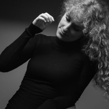 ISABELLE – first time in studio … ep.1 - 2022