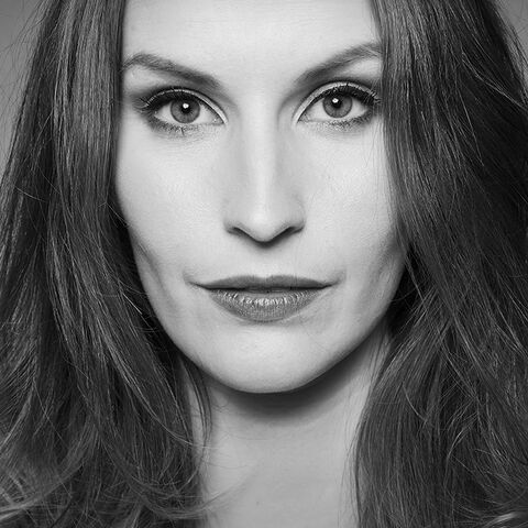 Julija Stoffersen … Wirbelwind. Von einem Studioshooting in @2014