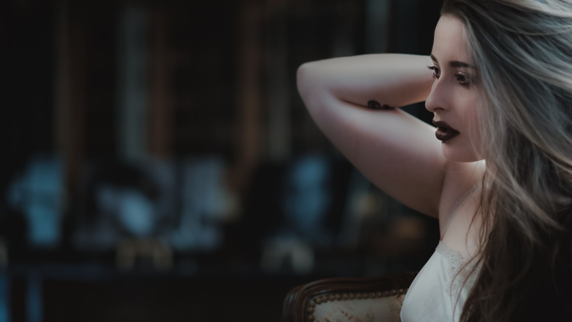 Kira Faller | Kira Sam | Düsseldorf | Alternative Model | Shooting | Available Light | AUS.LÖSER | Gebäude.1 | Wuppertal | 2016
